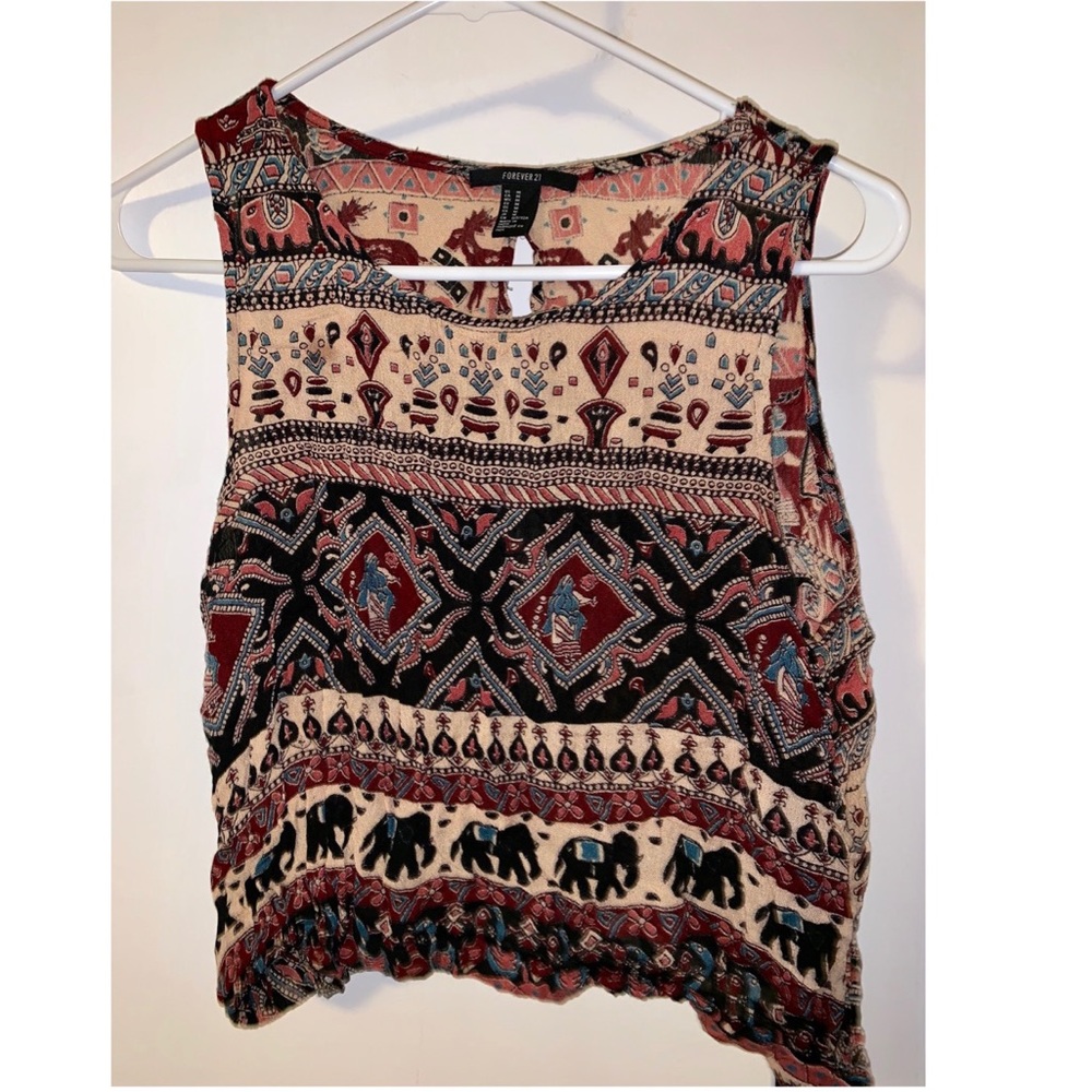 CUTE SLEEVELESS TOP🤎
